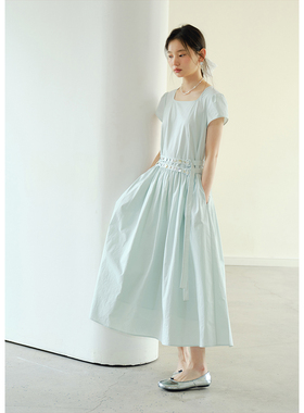 BLUEerror 纯棉u领收腰短袖连衣裙女绿色长款裙子夏