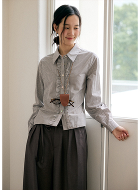 BLUEerror 花边领绑带收腰显瘦长袖格子衬衫女法式短款衬衣秋季