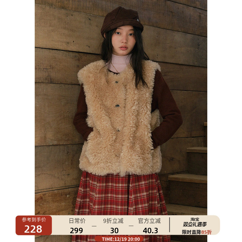 皮毛一体加厚保暖毛绒马甲