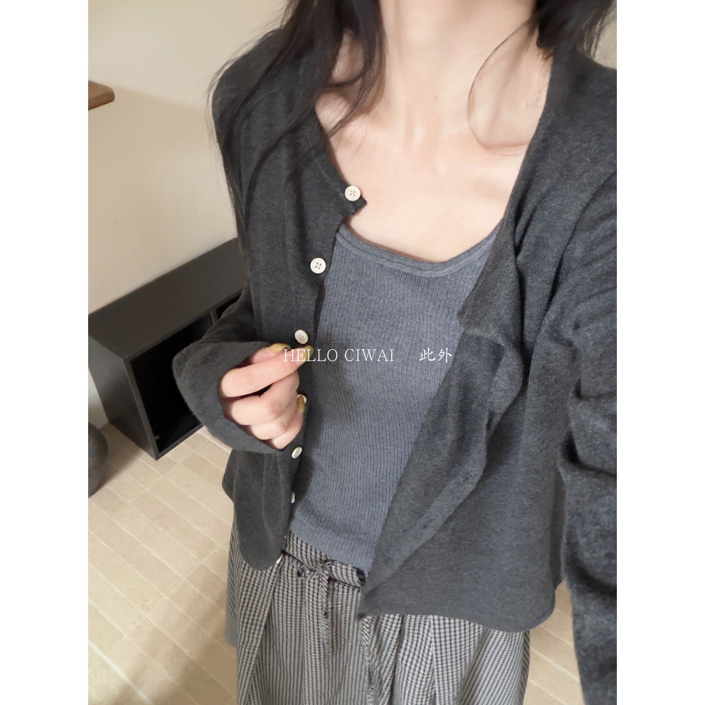 此外简约软糯百搭针织开衫女图片