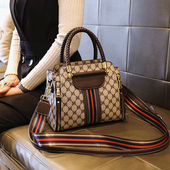 香港真皮名牌手提包包女包2024新款 潮时尚 水桶包休闲大容量单肩包