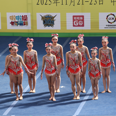 儿童拉拉操服装啦啦队演出服健美操服装套装舞蹈服新款26团体女男