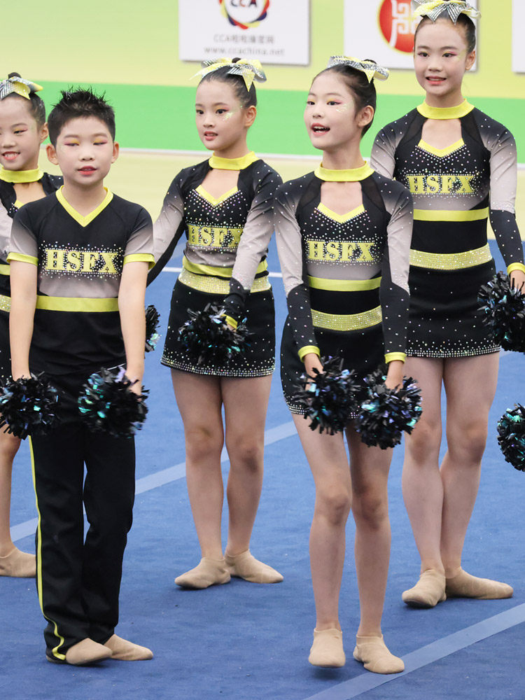 花球拉拉操服装拉拉队比赛服装健美操服装新品25演出服团体学生女