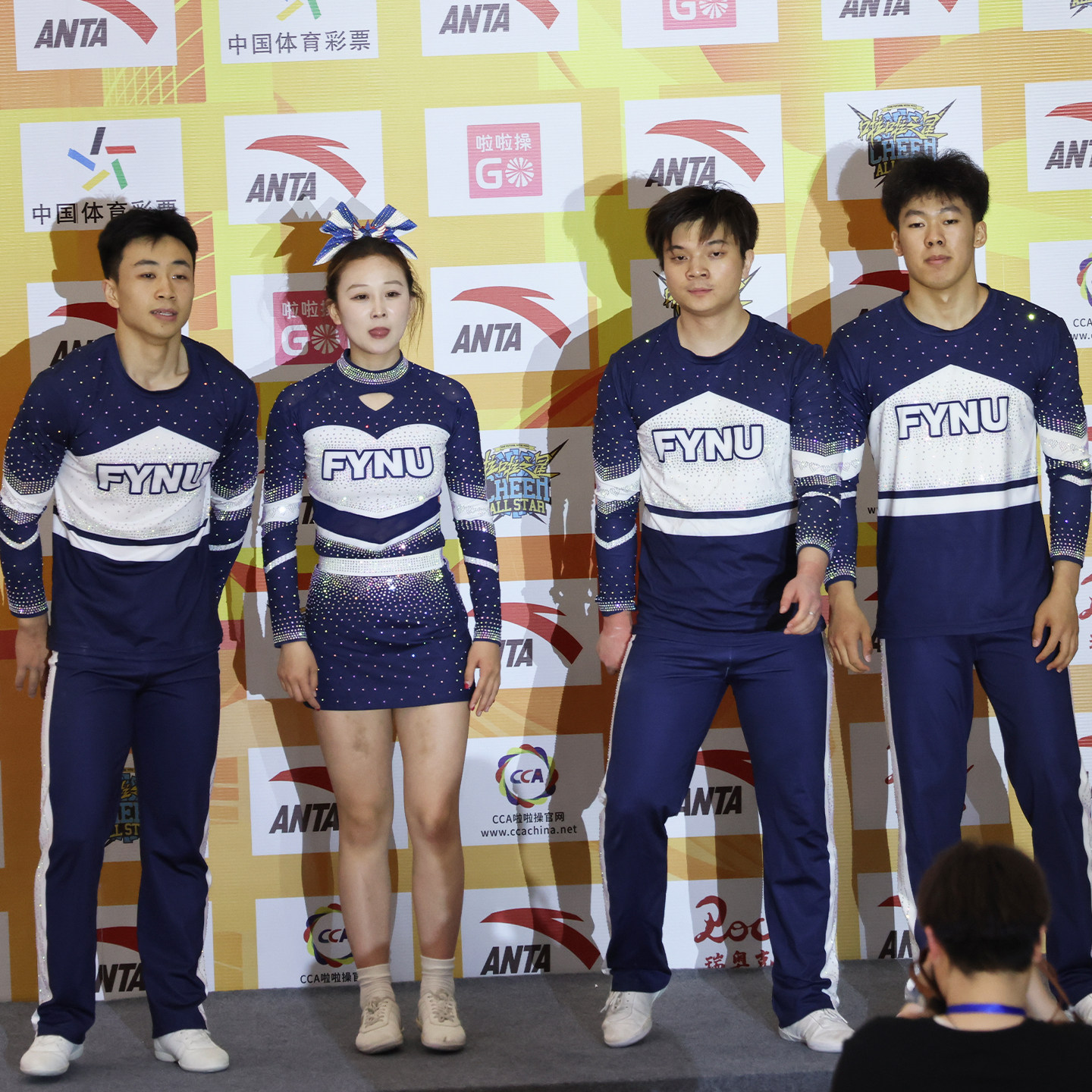 定做啦啦操演出服啦啦队服竞技装健美操服装体操服学生新品27女男