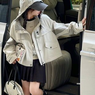 韩国女童外套儿童户外冲锋衣春装2026新款春秋女大童风衣女孩上衣