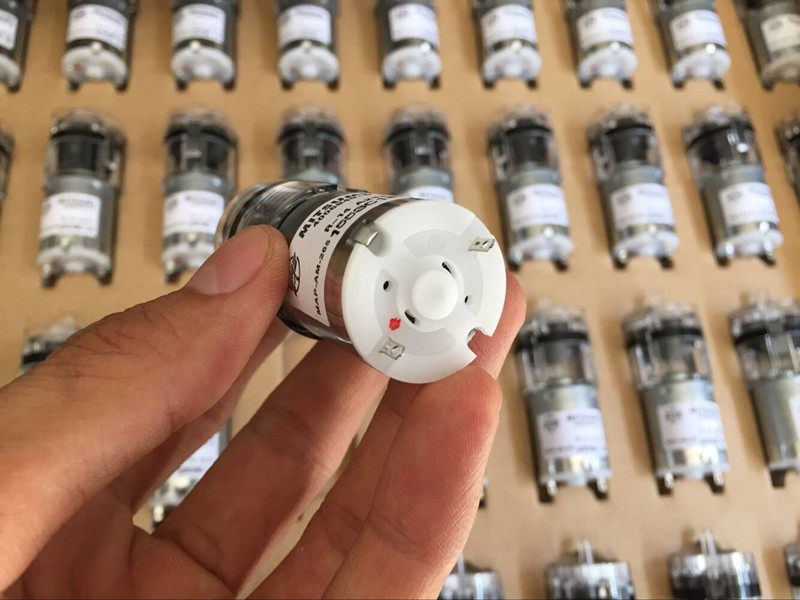 特价纯进口mitsumi r-14 370 血压计气泵 增氧泵 微型压力泵好用