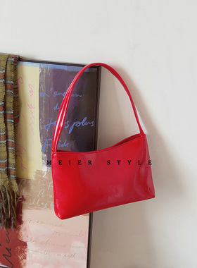 韩国ins油蜡皮腋下包单肩包简约百搭红色手提包气质法棍包2024新