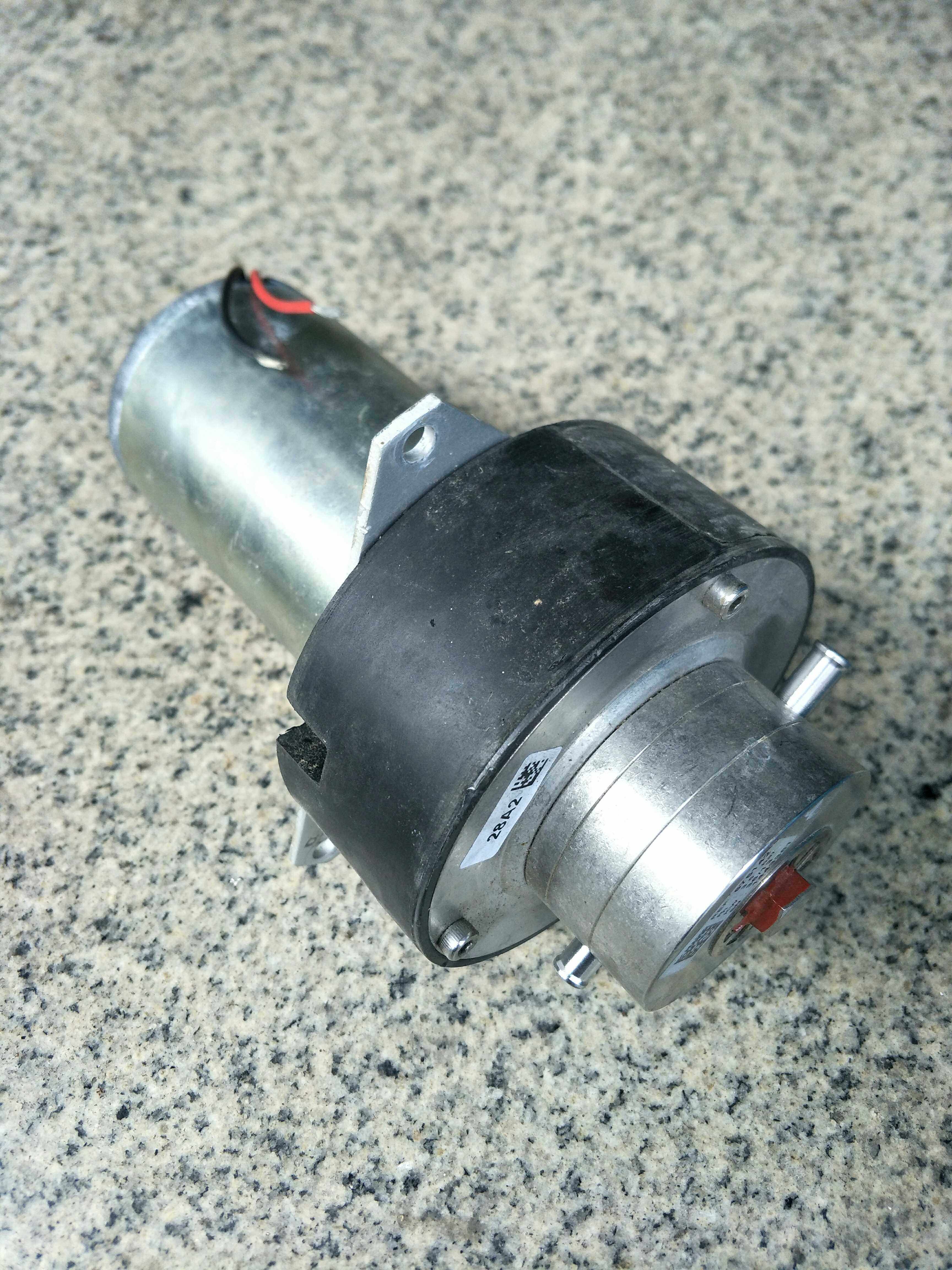 二手进口费森尤斯血液透析血透机4008磁力齿轮泵 流量泵 除气泵询