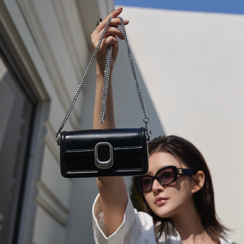 欧尚典2025春季新品高级感轻奢小众真皮单肩斜挎链条包牛皮小方包