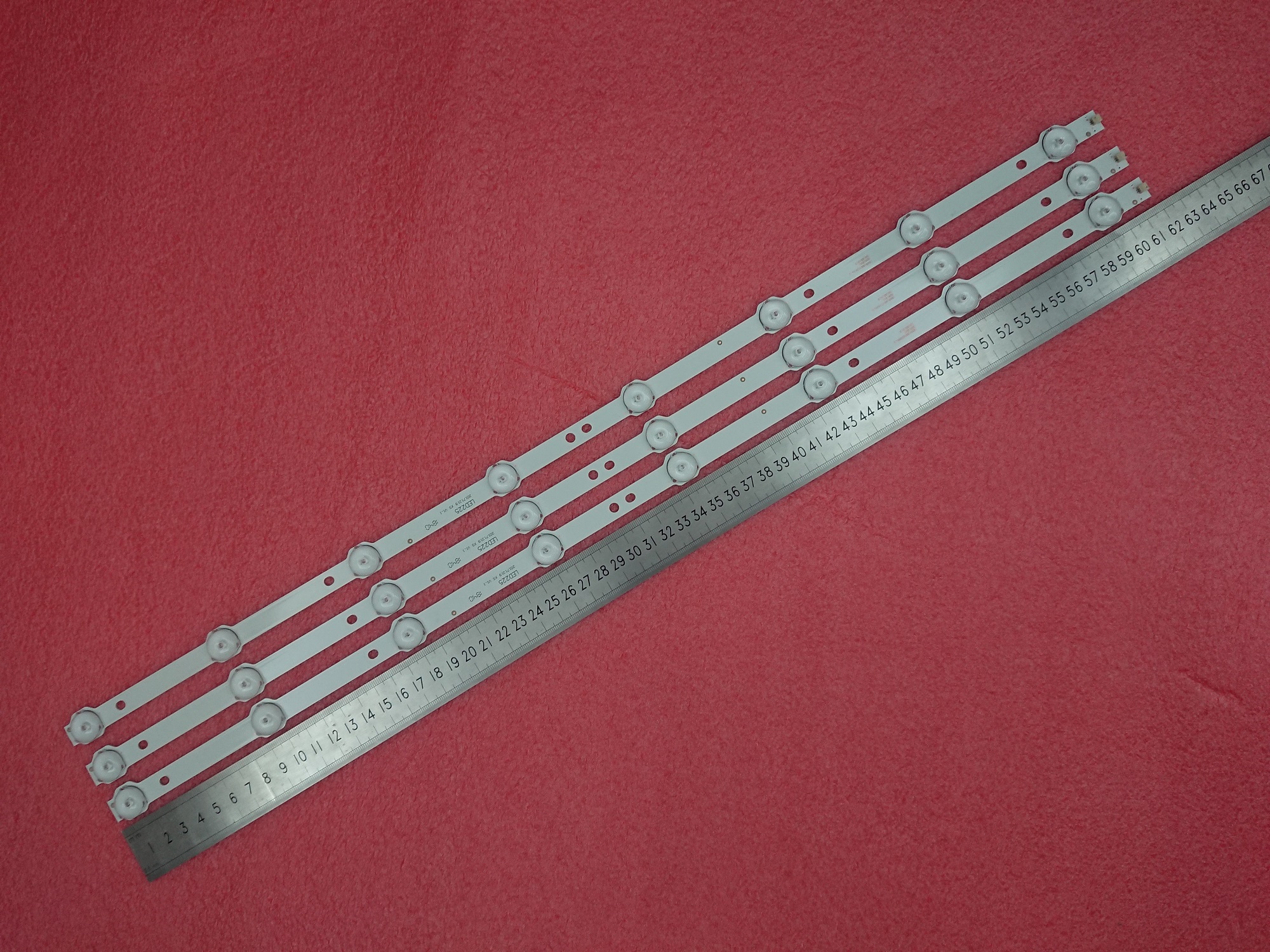 全新灯条 LE32D59 32PFL3045 K320WD 4708-K320WD-A2213K01