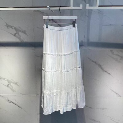 Eifini/伊芙丽2025年国内代购 春季新品纯色半身裙1G3140101-898