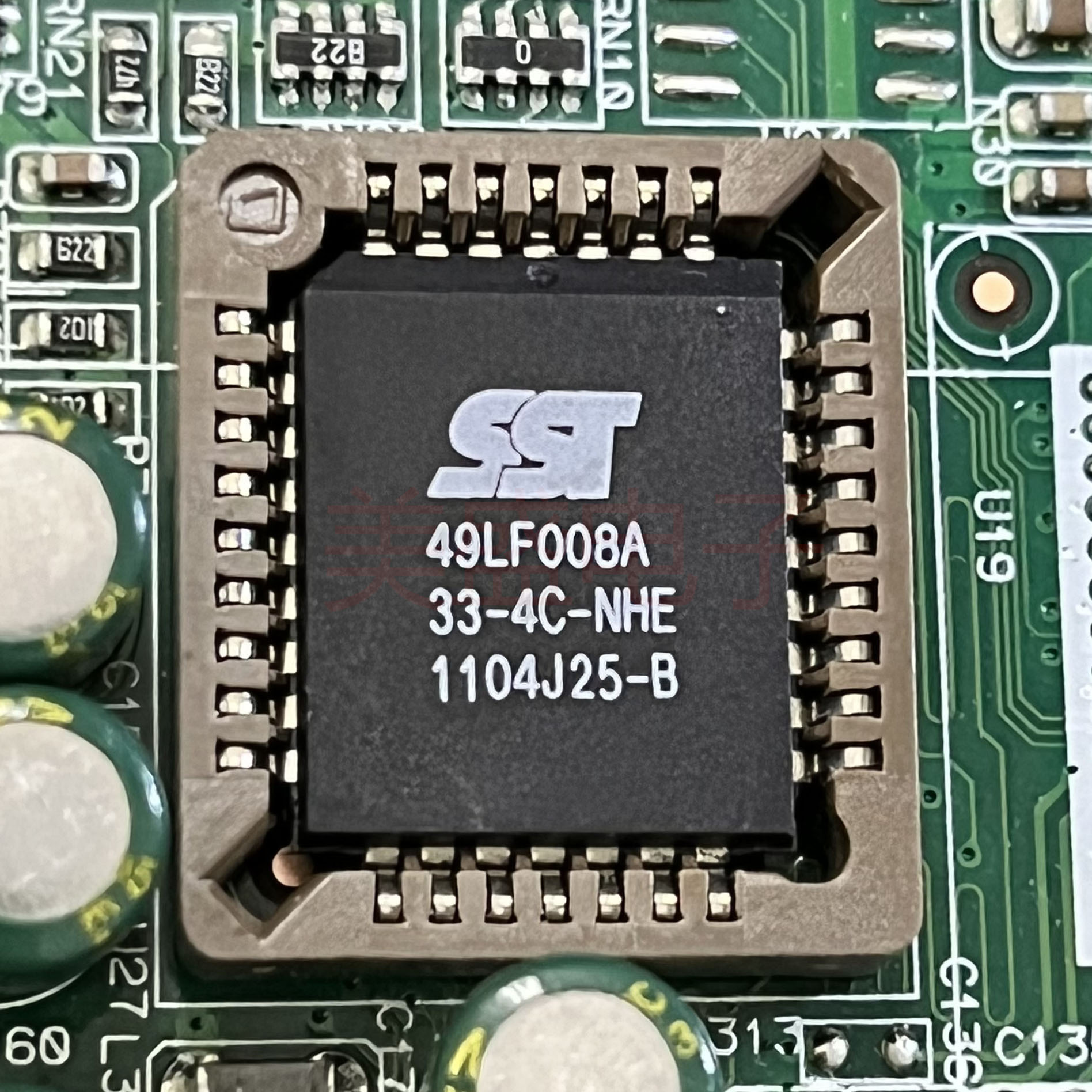 IC 芯片SST49LF008A-33-4C-NHE   SST49LF008A-33-4C-NH 集成电路