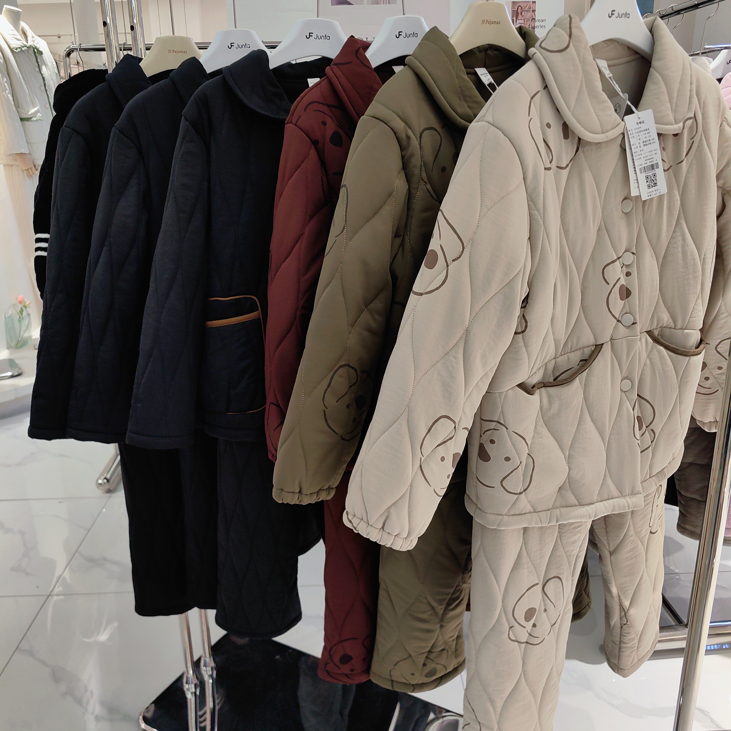 莎倩睡衣女士冬天丝棉夹棉中厚轻薄保暖中老年妈妈穿家居舒适柔软