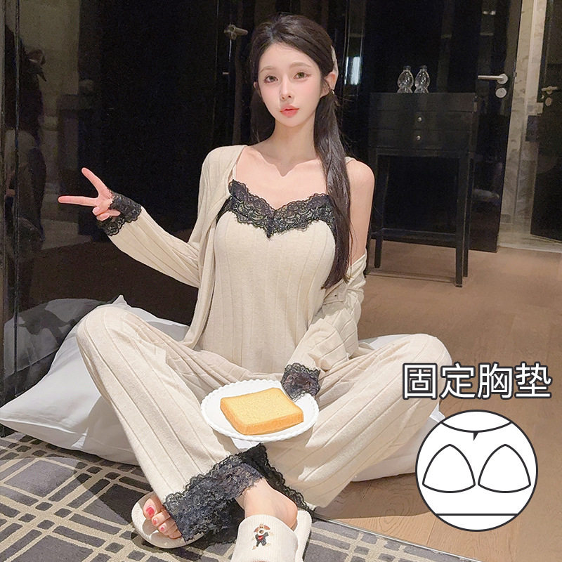 喔密哒秋季新款睡衣女款纯欲风吊带羊绒三件套高级感家居服带胸垫