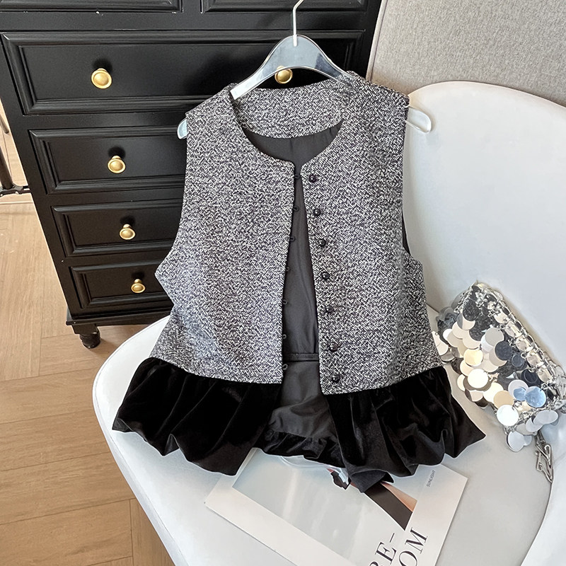 新中式马甲女拼接单排扣显瘦小众气质中年妈妈上衣轻国风爆款马夹,女装/女士精品,上衣,淘宝优惠券,粉丝福利购,淘宝优惠卷