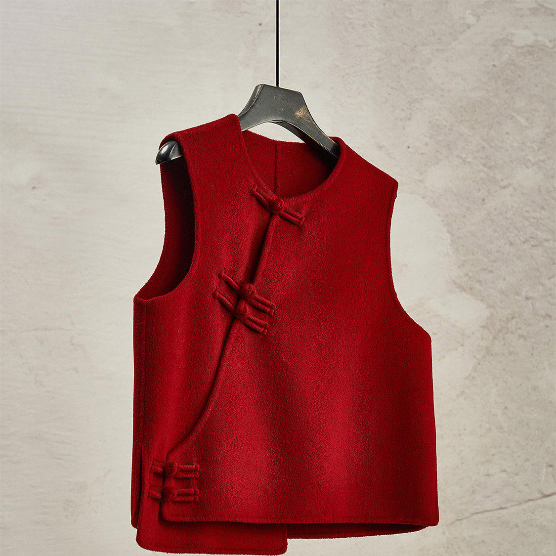 复古红色新中式国风马甲2025秋冬季背心新款气质高级感纯色马夹女,女装/女士精品,马夹,淘宝优惠券,粉丝福利购,淘宝优惠卷