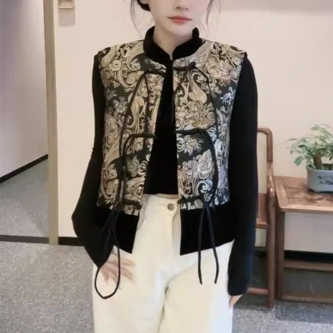 今年流行马夹2025新款独特别致超好看新中式国风唐装马甲背心