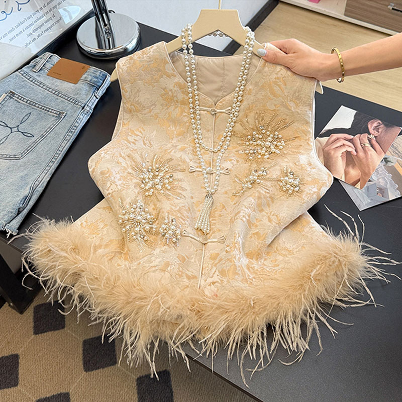 新中式国风刺绣马甲背心女款冬季加厚夹棉马夹鸵鸟毛提花外穿坎肩