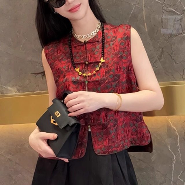 新中式马甲女款国风背心气质红色唐装盘扣坎肩高级感无袖马夹秋款