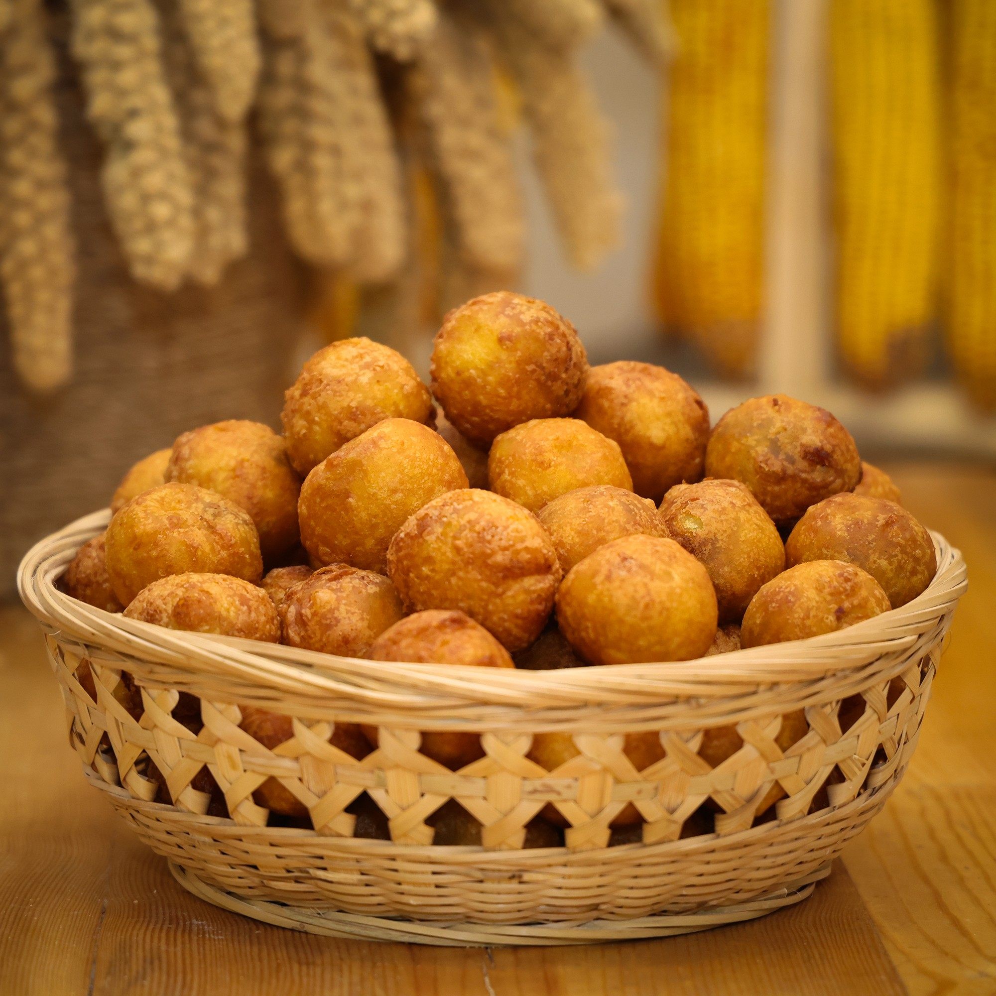 山西特色美味油炸糕农家红小豆 黄米面 冬季美食,零食/坚果/特产,中式糕点/新中式糕点,淘宝优惠券,粉丝福利购,淘宝优惠卷