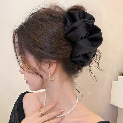 法式缎面大号鲨鱼夹抓夹女高级感