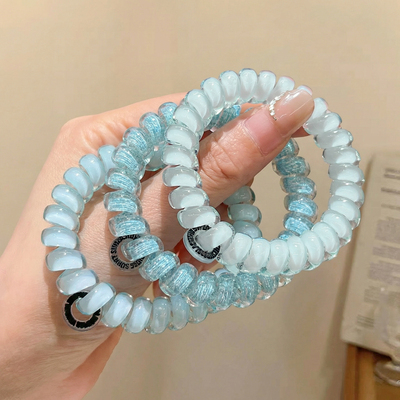 甜美彩色电话线发圈女