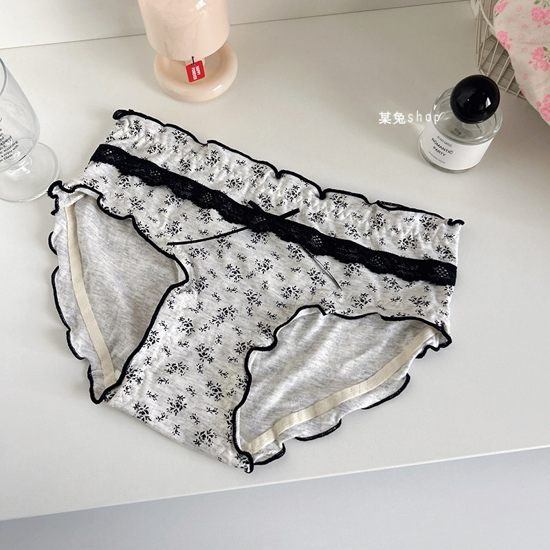 木耳边奶油色系少女内裤舒适透气无束缚不卡不勒纯棉底裆,女士内衣/男士内衣/家居服,女三角裤,淘宝优惠券,粉丝福利购,淘宝优惠卷