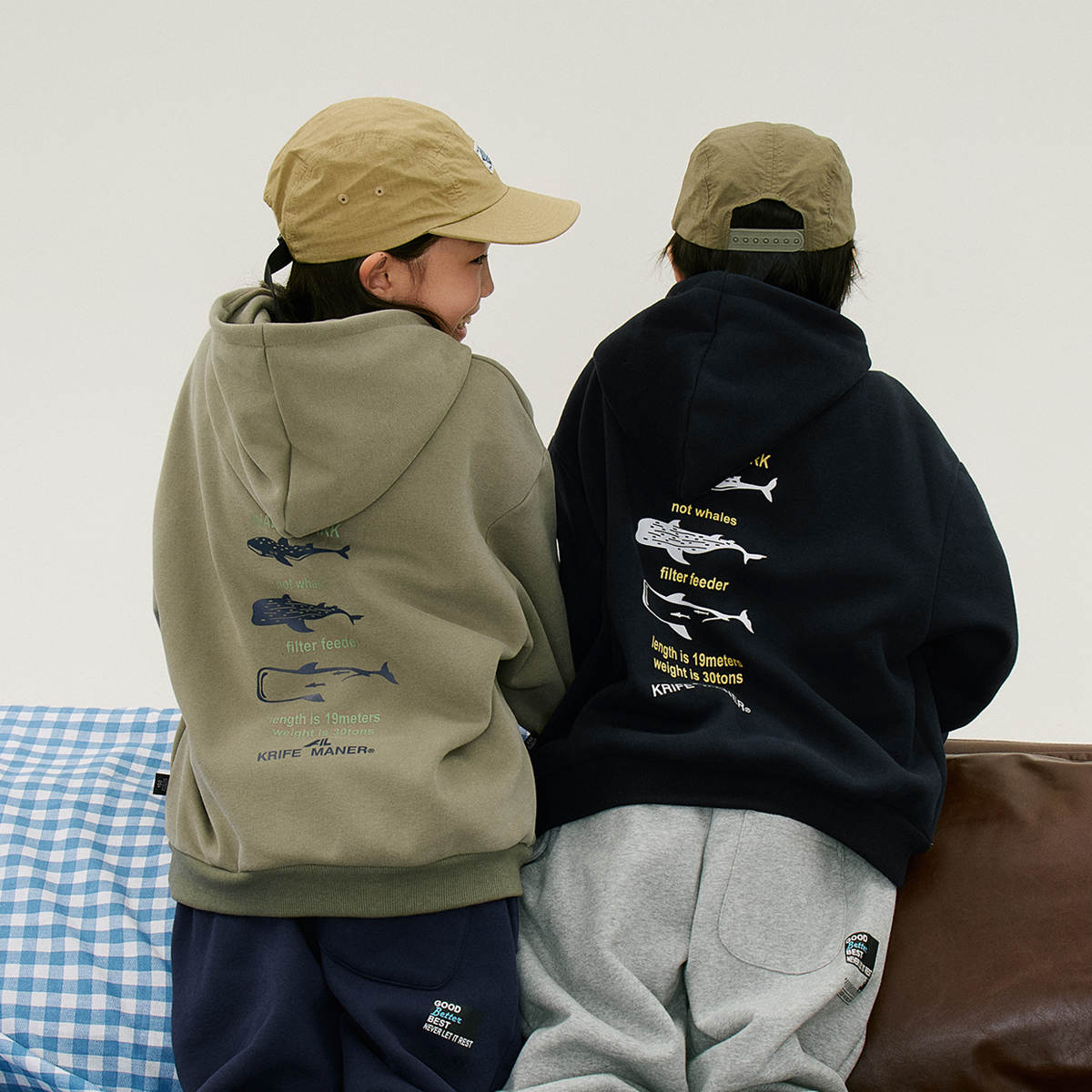 两色奥粒绒加绒加厚后背鲸鱼印花连帽套头卫衣儿童上衣打底衫宽松