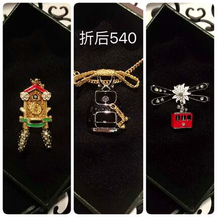 新颖哥弟特时尚2022新款女装毛衣链配饰金钟蝴蝶结背包三件套项链