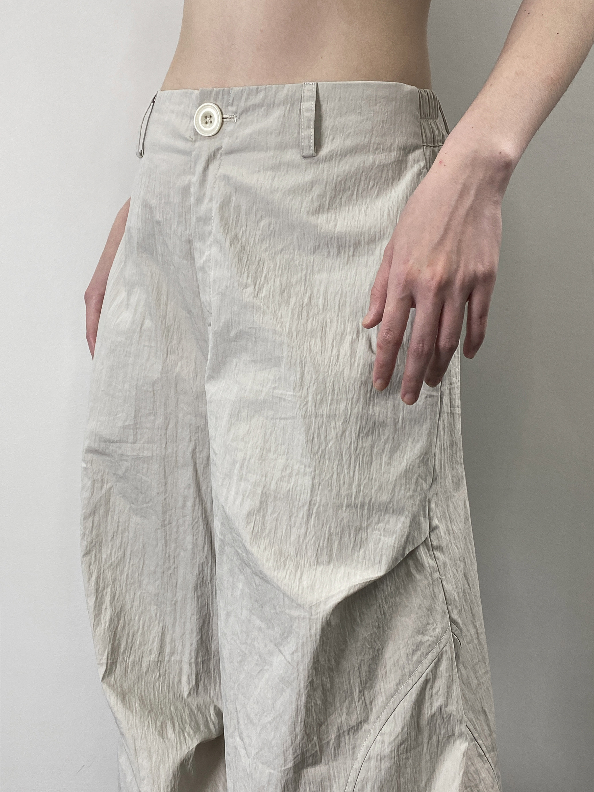 凌鸦ILNya-尼龙仿干丝落伞裤