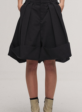 「 凌鸦ILNya 」差池_藏蓝 蓓蕾短裤 夏季宽松休闲卷边短裤