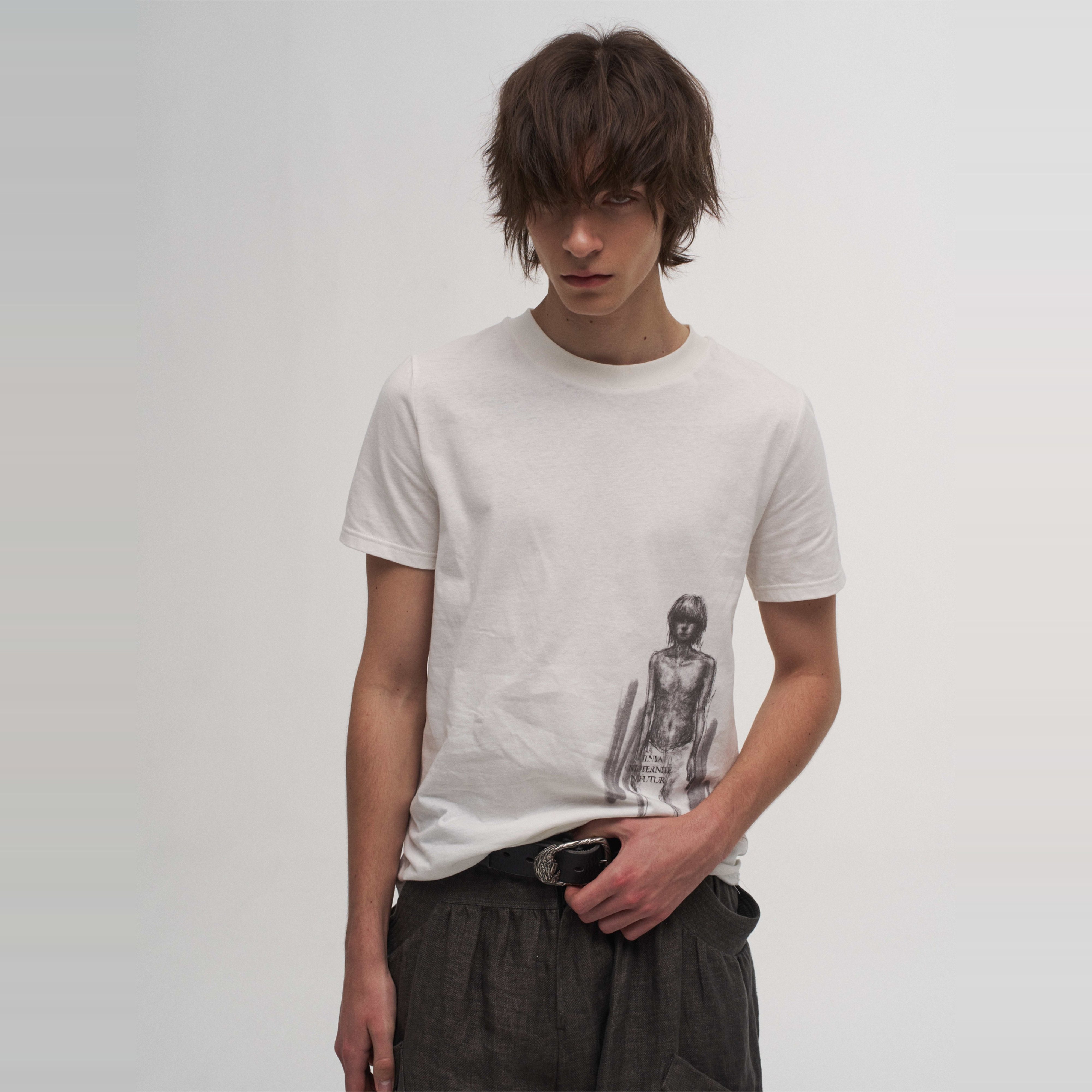 「 凌鸦ILNya 」差池_白 人像短袖 汗麻棉混纺亲肤透气印花T恤