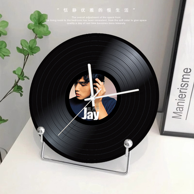 轻奢风简约创意小时钟摆台式客厅桌面摆件卡通高颜值钟表静音座钟