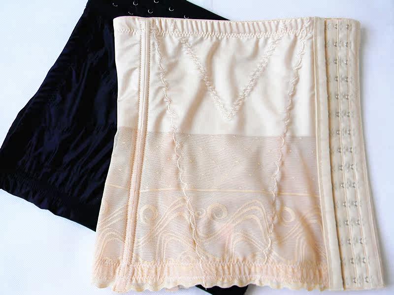 Corset luxueux - Ref 682705 Image 1