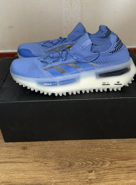 潮包背 现货 Adidas 三叶草NMD S1运动休闲缓震跑步鞋 HQ4468