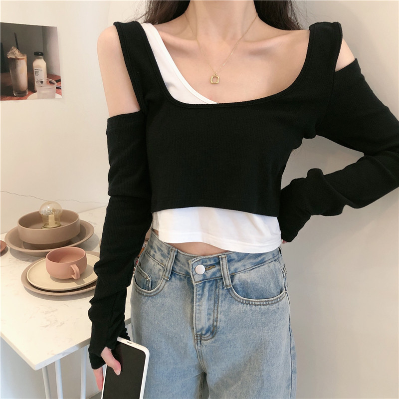 Real shot of Korean girls with desire and cool super beautiful color contrast white fake two off shoulder long sleeve t-shirts