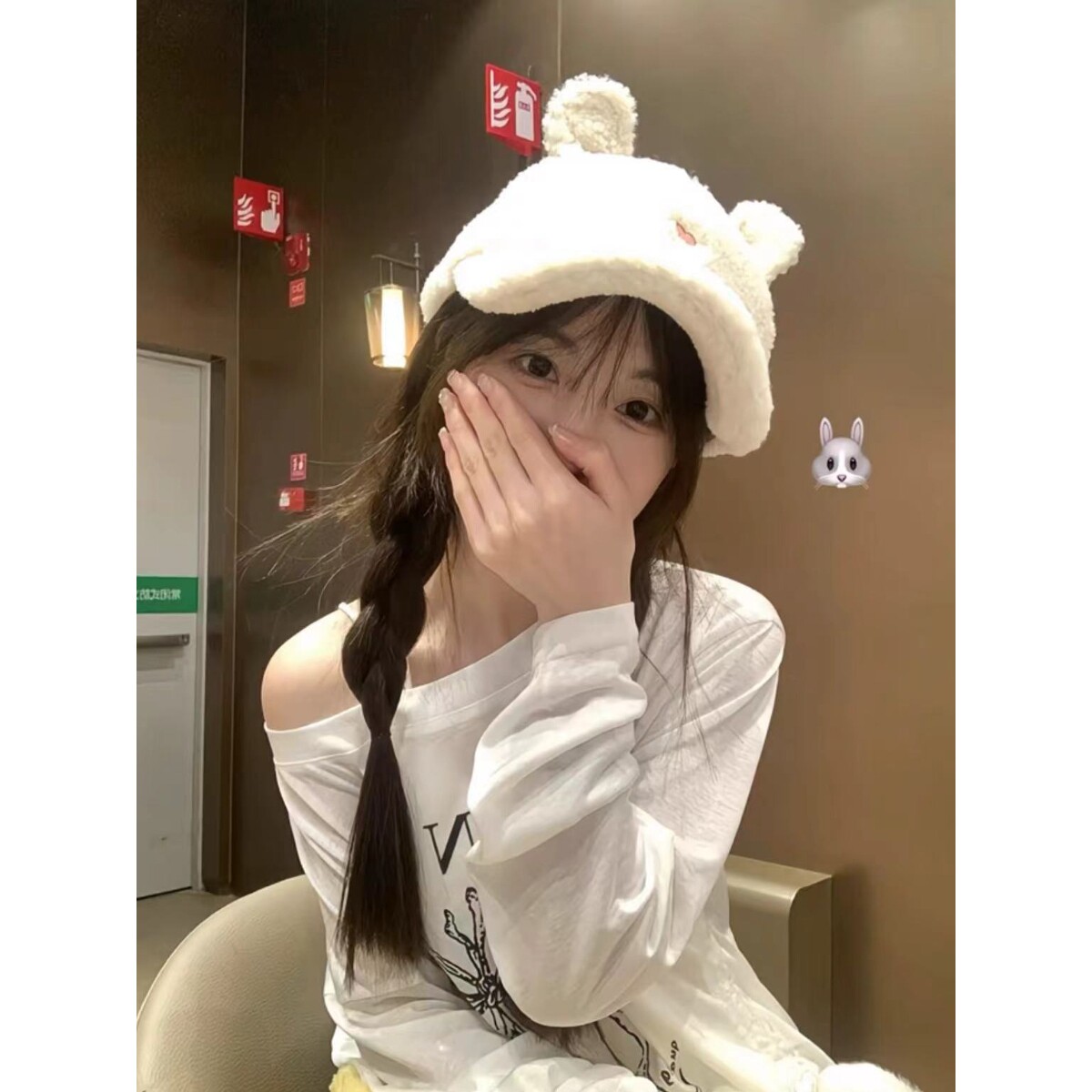 兔耳朵羊羔毛绒棒球帽子女秋冬季保暖显脸小韩版可爱甜妹鸭舌帽