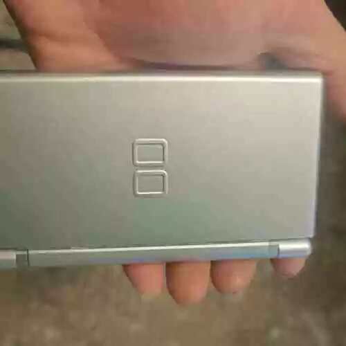 议价DS Lite银色 USG-003