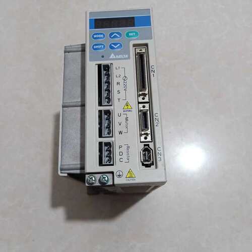 议价伺服驱动器 ASD-A1021LA 1KW 实物图