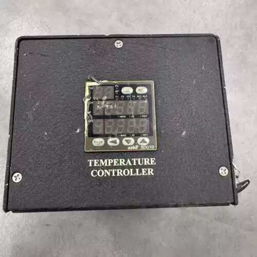 议价IL SDU10 Temperature Control维修