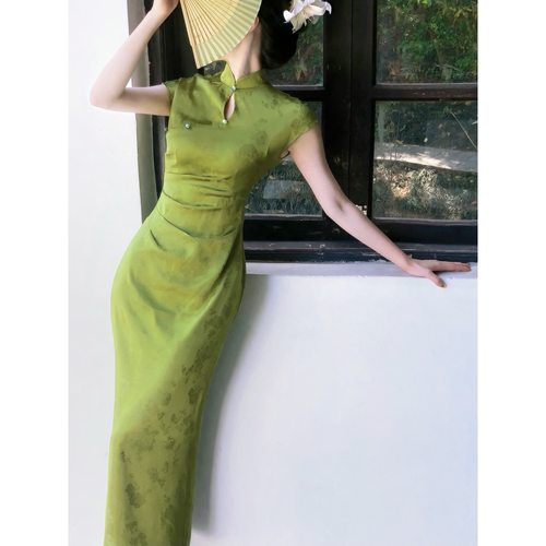 新中式缎面纯色盘扣旗袍连衣裙