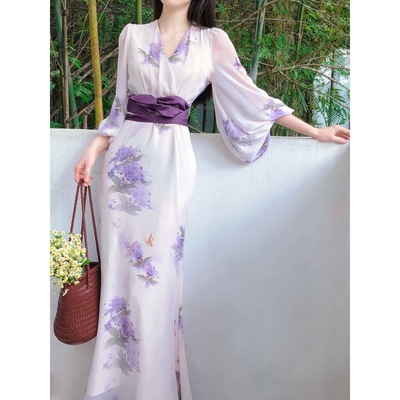 绝美清冷紫色碎花v领度假长裙