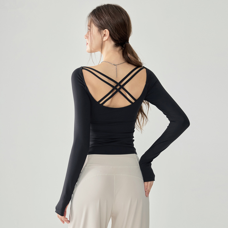 IuIu一体式交叉美背瑜伽服上衣