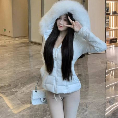 漫画小蛮腰显身材棉服