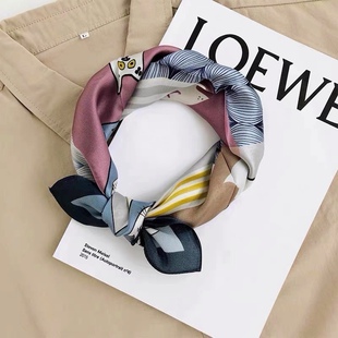 小猫圆舞曲丝巾女桑蚕丝可爱真丝小方巾春秋季 饰小领巾 气质韩国装