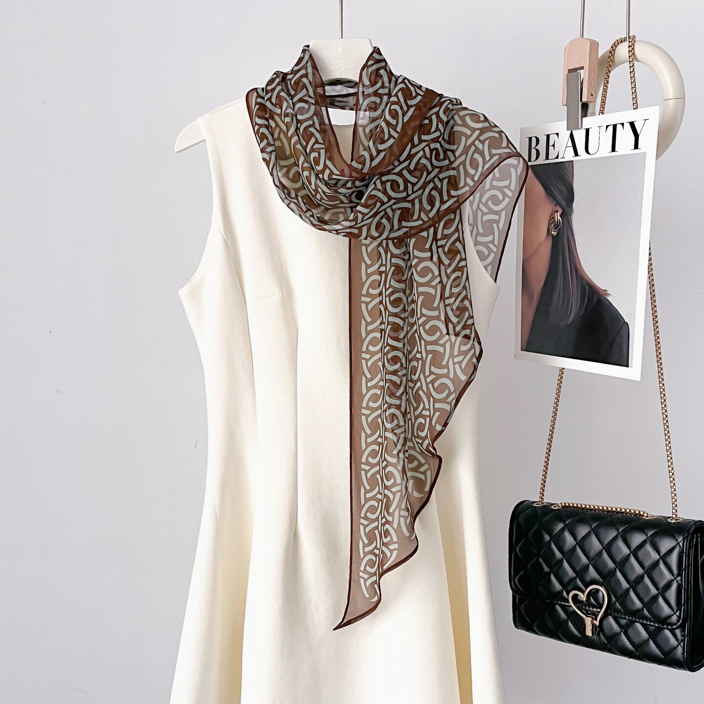 老钱棕绿锁扣 春夏桑蚕丝围巾乔其纱真丝斜角长条飘带防晒薄丝巾