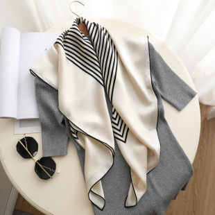 北欧几何条纹真丝方巾90围巾女100%桑蚕丝春秋季 披肩百搭黑白丝巾