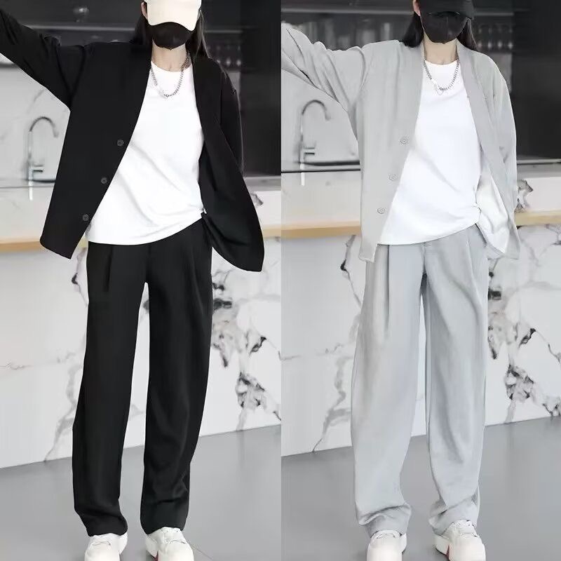 秋季美式潮牌高级感休闲运动套装男女韩版时尚V领外套长裤两件套