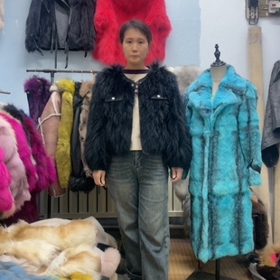 时尚外套2026冬新款女气质简约短款高级感狐狸毛皮草