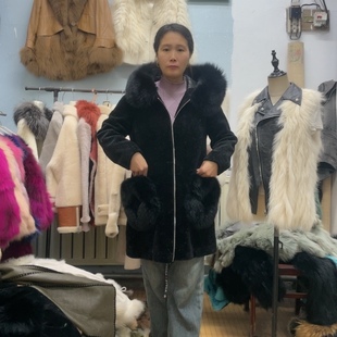 2026新款皮草外套女短款年轻时尚百搭显瘦毛毛外套